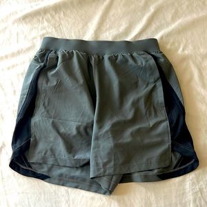Under Armour Shorts 5.5 Inch
